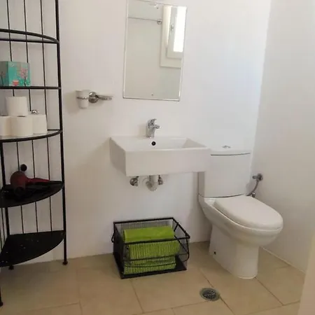 Amazing Villa Overlooking Syros Finest Beach * Kini
